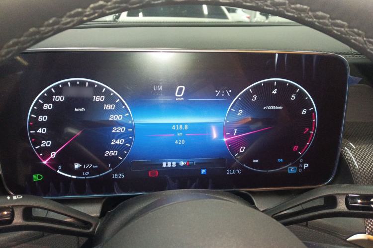 Used Mercedes-Benz GLC Coupe 2024 GLC 260 4MATIC Coupe SUV Instrument Cluster