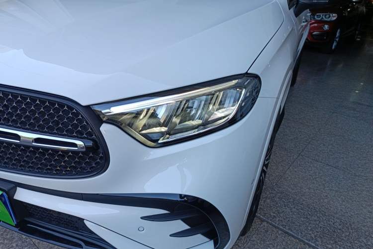 Used Mercedes-Benz GLC Coupe 2024 GLC 300 4MATIC Coupe SUV Left Front Headlight