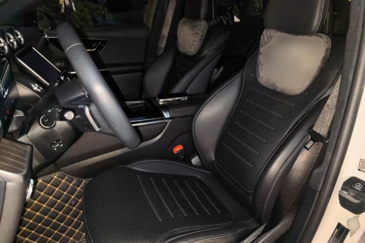 Used Mercedes-Benz GLC Coupe 2024 GLC 300 4MATIC Coupe SUV Left Front Seat