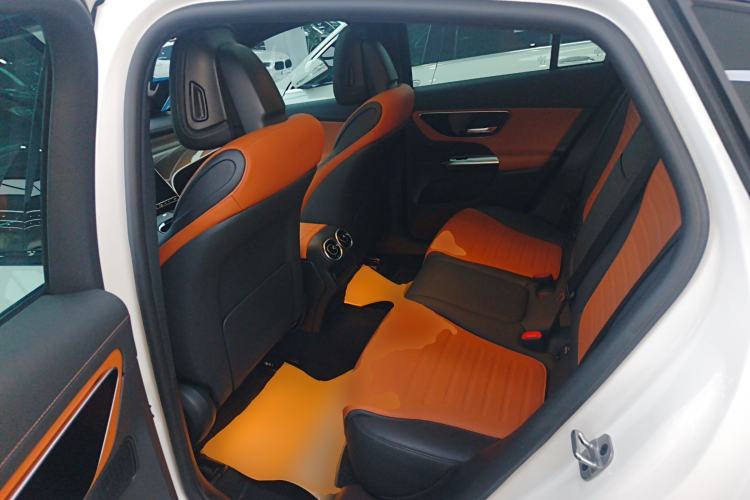 Used Mercedes-Benz GLC Coupe 2024 GLC 260 4MATIC Coupe SUV Left Rear Seat