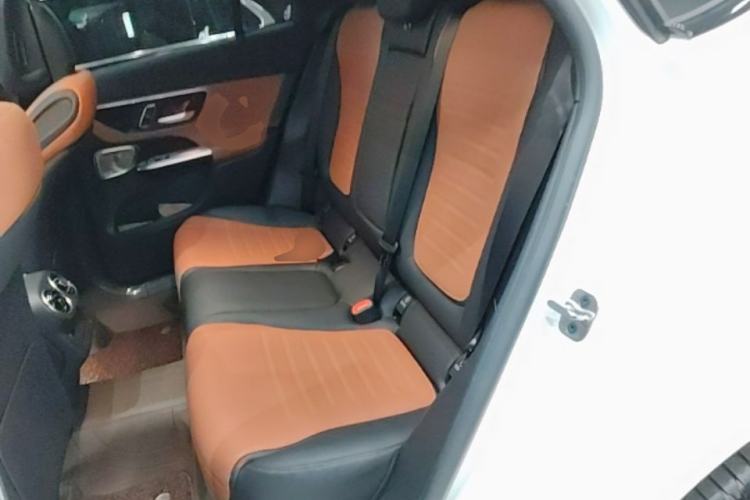 Used Mercedes-Benz GLC Coupe 2024 GLC 260 4MATIC Coupe SUV Left Rear Seat