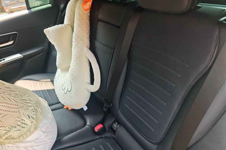 Used Mercedes-Benz GLC Coupe 2024 GLC 260 4MATIC Coupe SUV Left Rear Seat