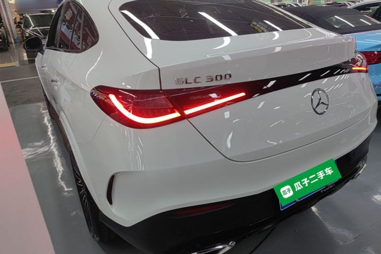 Used Mercedes-Benz GLC Coupe 2024 GLC 300 4MATIC Coupe SUV Rear Left 45 Deg