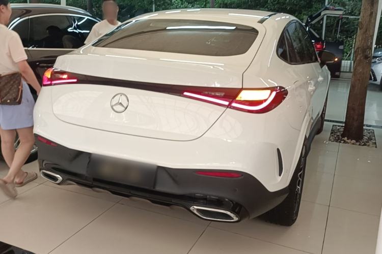 Used Mercedes-Benz GLC Coupe 2024 GLC 260 4MATIC Coupe SUV Rear Right 45 Deg