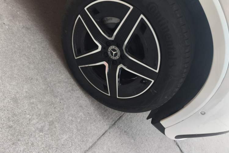 Used Mercedes-Benz GLC Coupe 2024 GLC 260 4MATIC Coupe SUV Right Front Wheel Hub