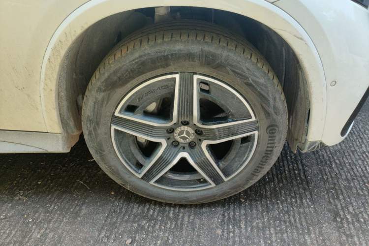 Used Mercedes-Benz GLC Coupe 2024 GLC 260 4MATIC Coupe SUV Right Front Wheel Hub