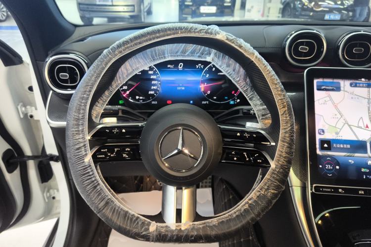 Used Mercedes-Benz GLC Coupe 2024 GLC 260 4MATIC Coupe SUV Steering Wheel