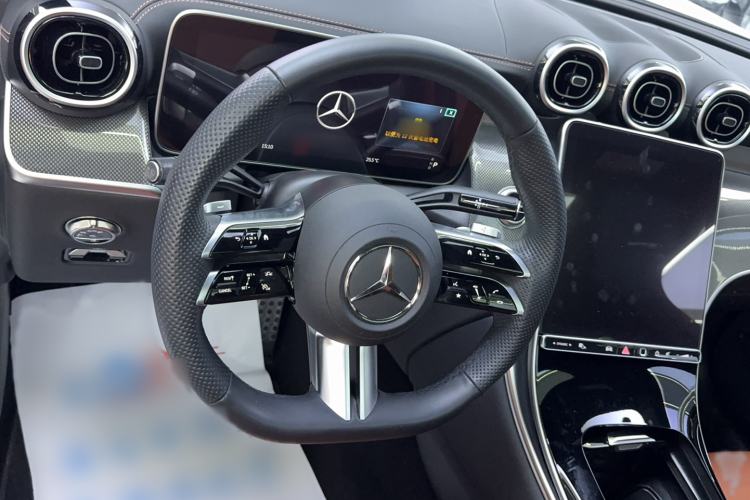 Used Mercedes-Benz GLC Coupe 2024 GLC 260 4MATIC Coupe SUV Steering Wheel