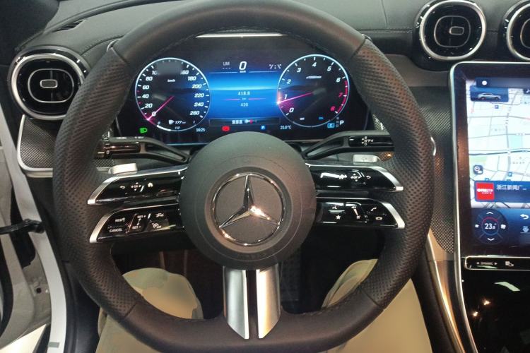 Used Mercedes-Benz GLC Coupe 2024 GLC 260 4MATIC Coupe SUV Steering Wheel