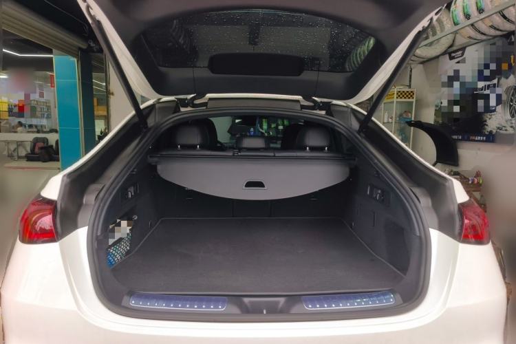 Used Mercedes-Benz GLC Coupe 2024 GLC 260 4MATIC Coupe SUV Trunk