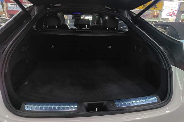 Used Mercedes-Benz GLC Coupe 2024 GLC 300 4MATIC Coupe SUV Trunk
