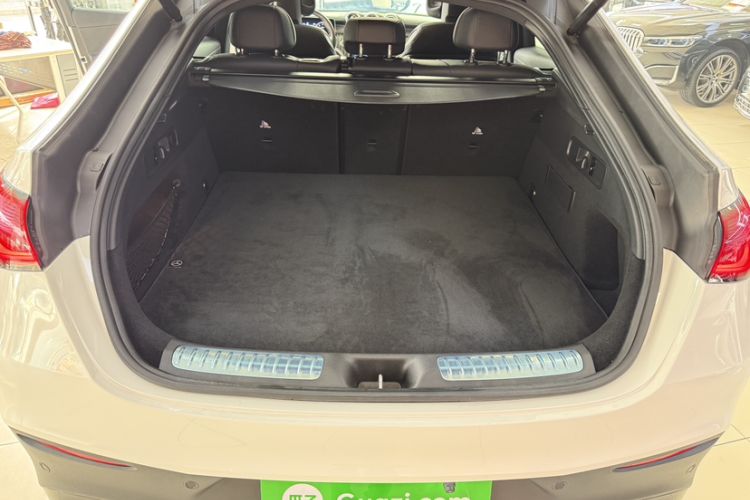 Used Mercedes-Benz GLC Coupe 2024 GLC 300 4MATIC Coupe SUV Trunk