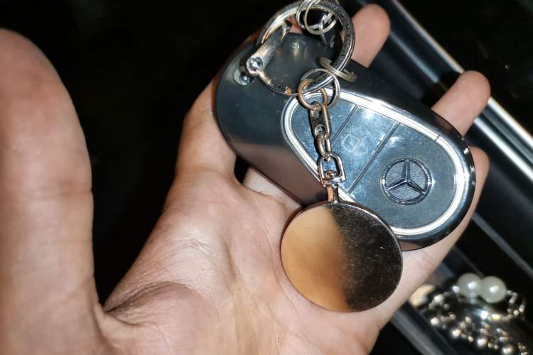 Used Mercedes-Benz GLC Coupe 2024 GLC 300 4MATIC Coupe SUV Vehicle Key