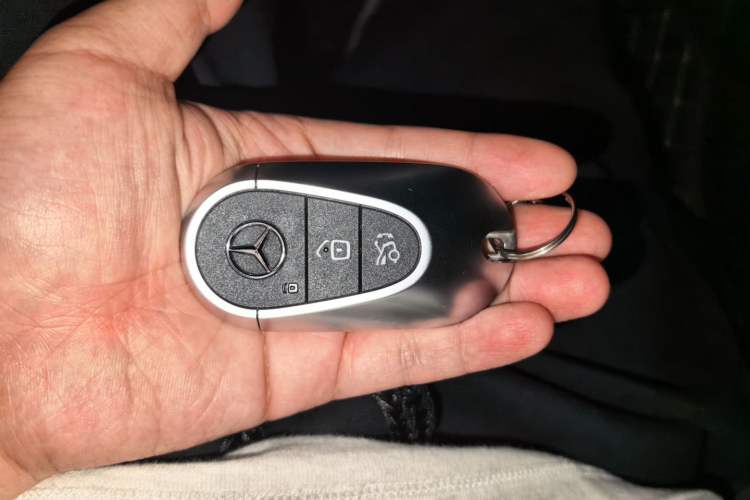 Used Mercedes-Benz GLC Coupe 2024 GLC 300 4MATIC Coupe SUV Vehicle Key