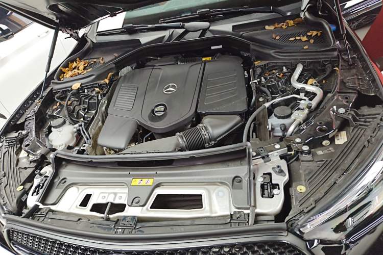 Used Mercedes-Benz GLC Coupe 2025-Year Restyled GLC 260 4MATIC Coupe SUV Engine Bay