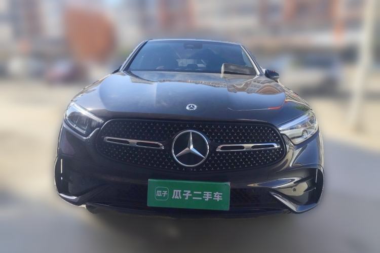Used Mercedes-Benz GLC Coupe 2025 GLC 300 4MATIC Coupe SUV Front