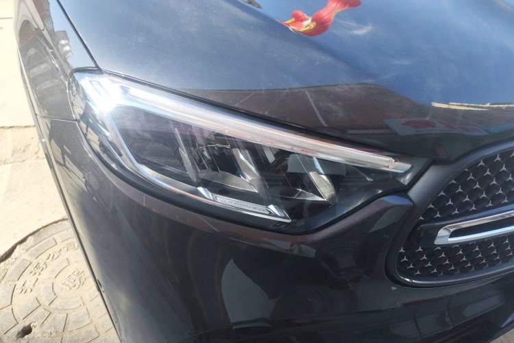 Used Mercedes-Benz GLC Coupe 2025 GLC 300 4MATIC Coupe SUV Right Front Headlight