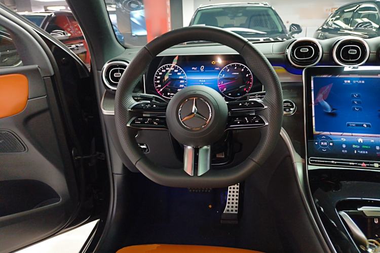 Used Mercedes-Benz GLC Coupe 2025-Year Restyled GLC 260 4MATIC Coupe SUV Steering Wheel
