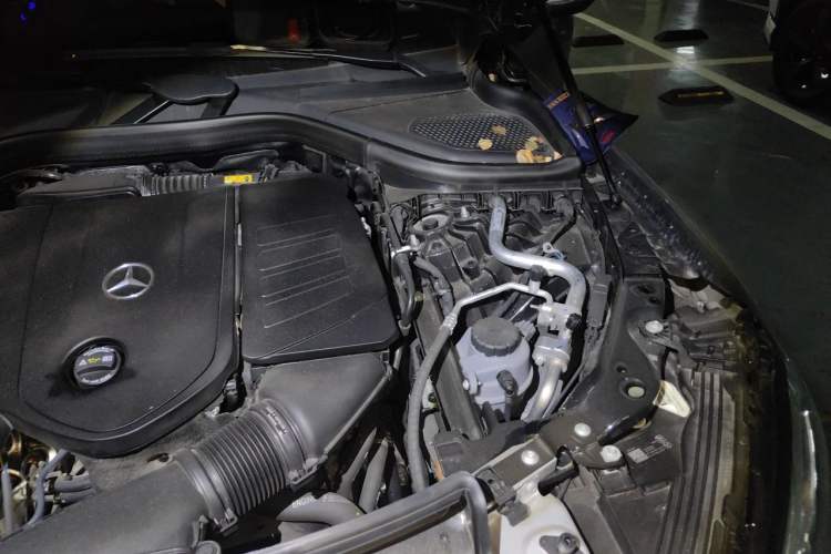 Used Mercedes-Benz GLC Coupe 2025 GLC 260 4MATIC Coupe SUV Engine Bay Left