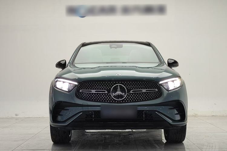 Used Mercedes-Benz GLC Coupe 2025 GLC 300 4MATIC Coupe SUV Exterior 3