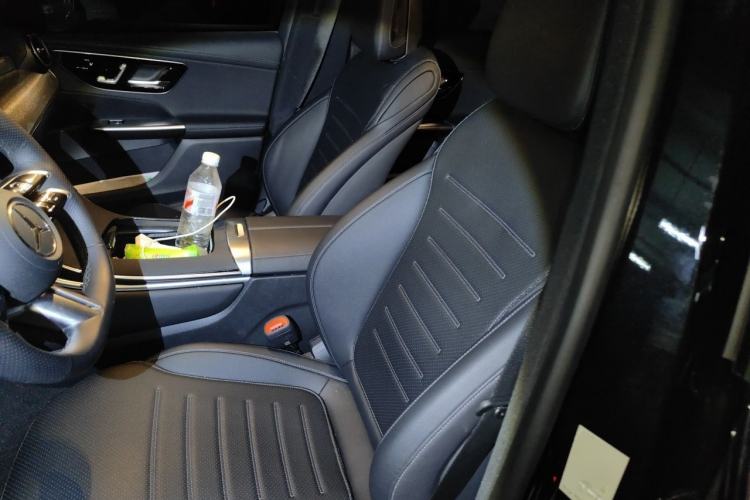 Used Mercedes-Benz GLC Coupe 2025 GLC 260 4MATIC Coupe SUV Left Front Seat