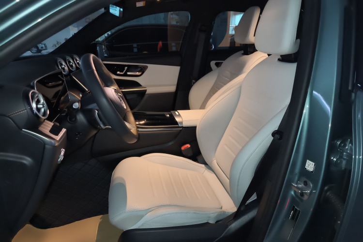 Used Mercedes-Benz GLC Coupe 2025 GLC 300 4MATIC Coupe SUV Left Front Seat