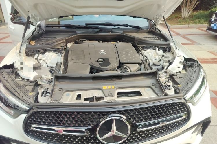 Used Mercedes-Benz GLC Coupe 2025-Year Restyled GLC 260 4MATIC Coupe SUV Engine Bay