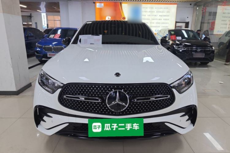 Used Mercedes-Benz GLC Coupe 2025-Year Restyled GLC 260 4MATIC Coupe SUV Front