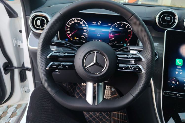 Used Mercedes-Benz GLC Coupe 2025-Year Restyled GLC 260 4MATIC Coupe SUV Steering Wheel