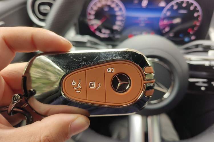 Used Mercedes-Benz GLC Coupe 2026 GLC 260 4MATIC Coupe SUV Vehicle Key