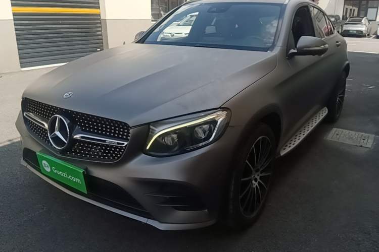 Used Mercedes-Benz GLC Coupe AMG 2017 AMG GLC 43 4MATIC Coupe SUV Guazi used car, China used car export, Used car for sale, Used Mercedes-Benz cars, Cheapest cars for sale