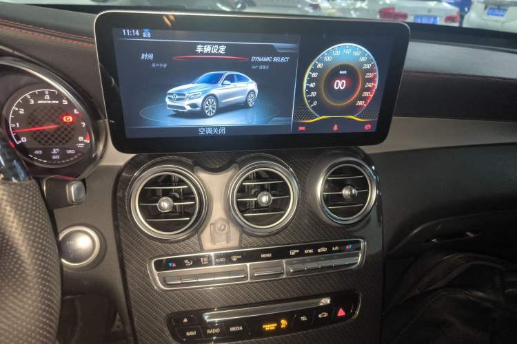 Used Mercedes-Benz GLC Coupe AMG 2017 AMG GLC 43 4MATIC Coupe SUV Audio And AC Panel