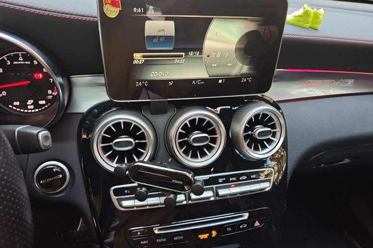 Used Mercedes-Benz GLC Coupe AMG 2017 AMG GLC 43 4MATIC Coupe SUV Audio And AC Panel