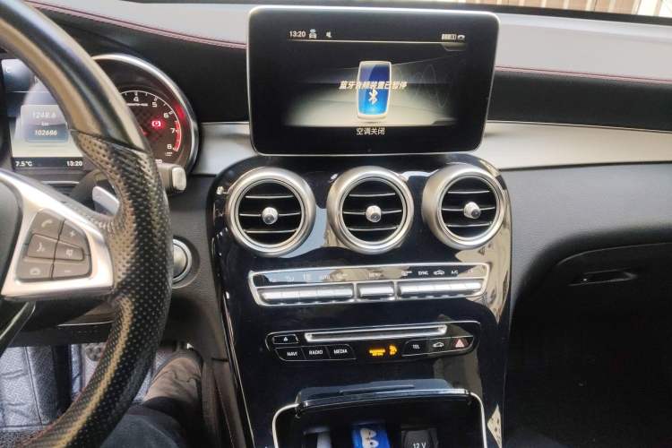 Used Mercedes-Benz GLC Coupe AMG 2017 AMG GLC 43 4MATIC Coupe SUV Audio And AC Panel