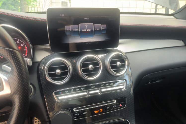 Used Mercedes-Benz GLC Coupe AMG 2017 AMG GLC 43 4MATIC Coupe SUV Audio And AC Panel