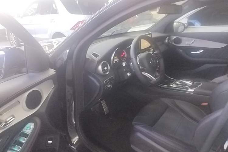 Used Mercedes-Benz GLC Coupe AMG 2017 AMG GLC 43 4MATIC Coupe SUV Driver Seat