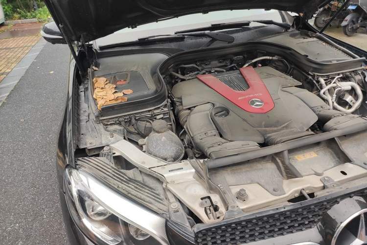 Used Mercedes-Benz GLC Coupe AMG 2017 AMG GLC 43 4MATIC Coupe SUV Engine Bay Right