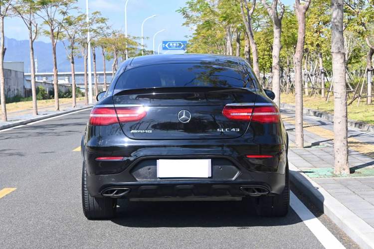 Used Mercedes-Benz GLC Coupe AMG 2017 AMG GLC 43 4MATIC Coupe SUV Exterior 6