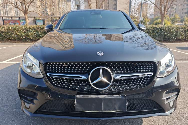 Used Mercedes-Benz GLC Coupe AMG 2017 AMG GLC 43 4MATIC Coupe SUV Front