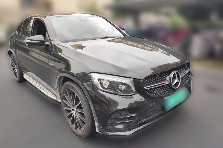 Used Mercedes-Benz GLC Coupe AMG 2017 AMG GLC 43 4MATIC Coupe SUV Front Right 45 Deg