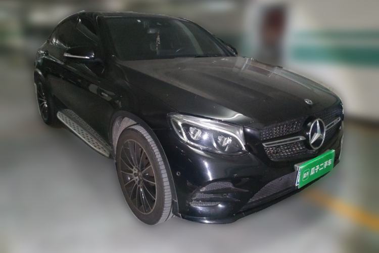 Used Mercedes-Benz GLC Coupe AMG 2017 AMG GLC 43 4MATIC Coupe SUV Front Right 45 Deg