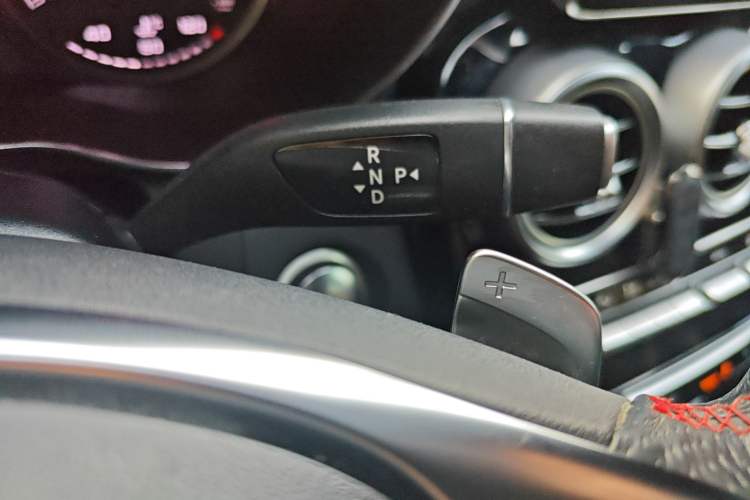 Used Mercedes-Benz GLC Coupe AMG 2017 AMG GLC 43 4MATIC Coupe SUV Gear Lever