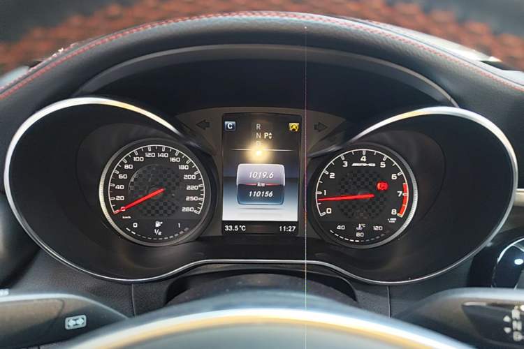 Used Mercedes-Benz GLC Coupe AMG 2017 AMG GLC 43 4MATIC Coupe SUV Instrument Cluster