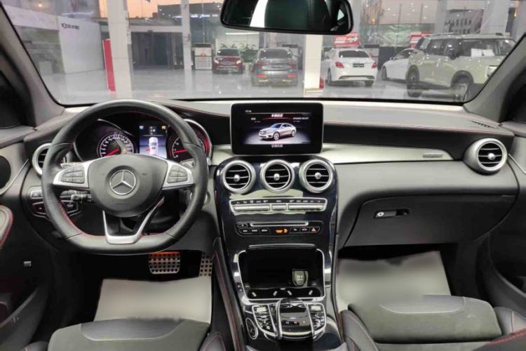 Used Mercedes-Benz GLC Coupe AMG 2017 AMG GLC 43 4MATIC Coupe SUV Interior 1