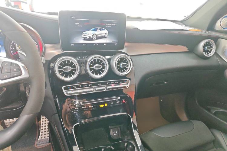 Used Mercedes-Benz GLC Coupe AMG 2017 AMG GLC 43 4MATIC Coupe SUV Interior 2