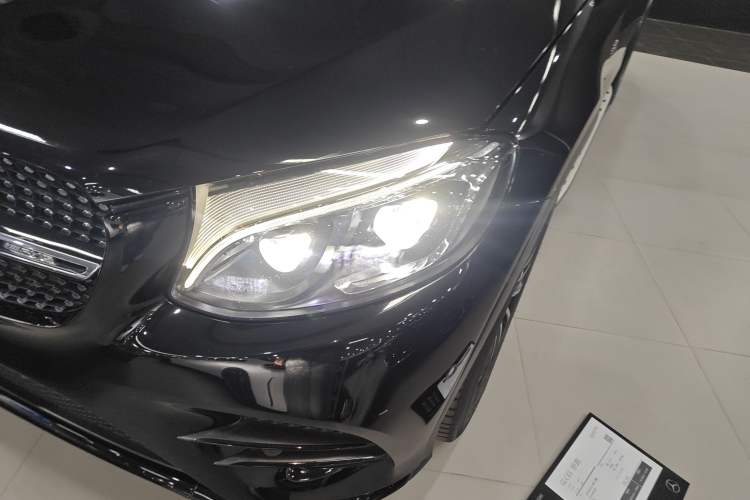 Used Mercedes-Benz GLC Coupe AMG 2017 AMG GLC 43 4MATIC Coupe SUV Left Front Headlight