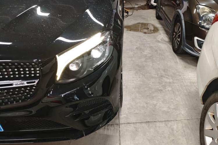 Used Mercedes-Benz GLC Coupe AMG 2017 AMG GLC 43 4MATIC Coupe SUV Left Front Headlight