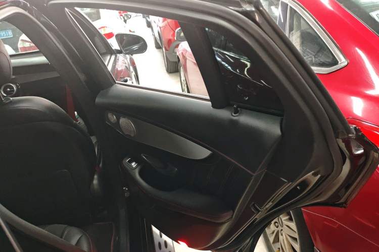 Used Mercedes-Benz GLC Coupe AMG 2017 AMG GLC 43 4MATIC Coupe SUV Right Rear Door Interior