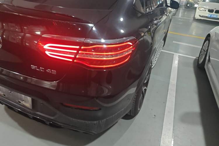 Used Mercedes-Benz GLC Coupe AMG 2017 AMG GLC 43 4MATIC Coupe SUV Right Rear Taillight