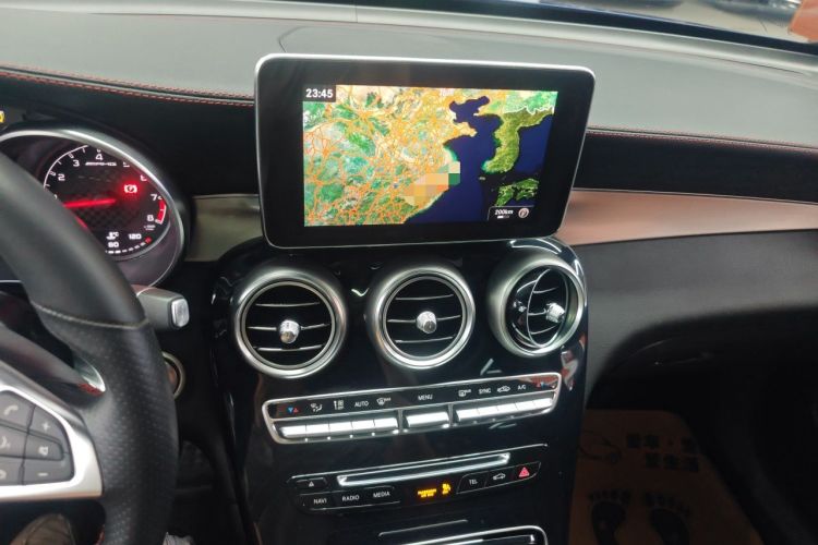 Used Mercedes-Benz GLC Coupe AMG 2017 AMG GLC 43 4MATIC Coupe SUV Audio And AC Panel